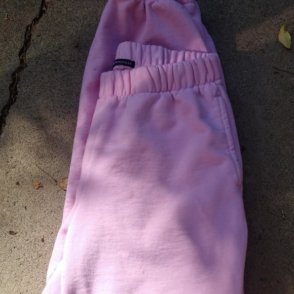 Brandy Melville Bubblegum Pink Rosas